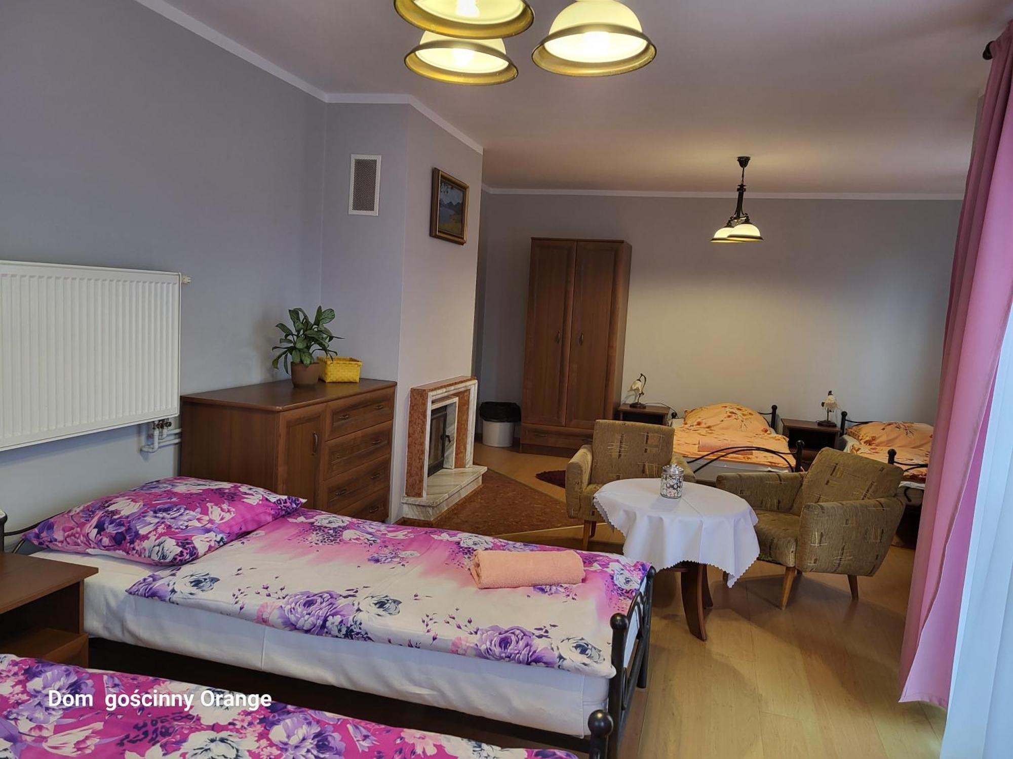 Dom Goscinny Orange Wysowa-Zdrój Chambre photo