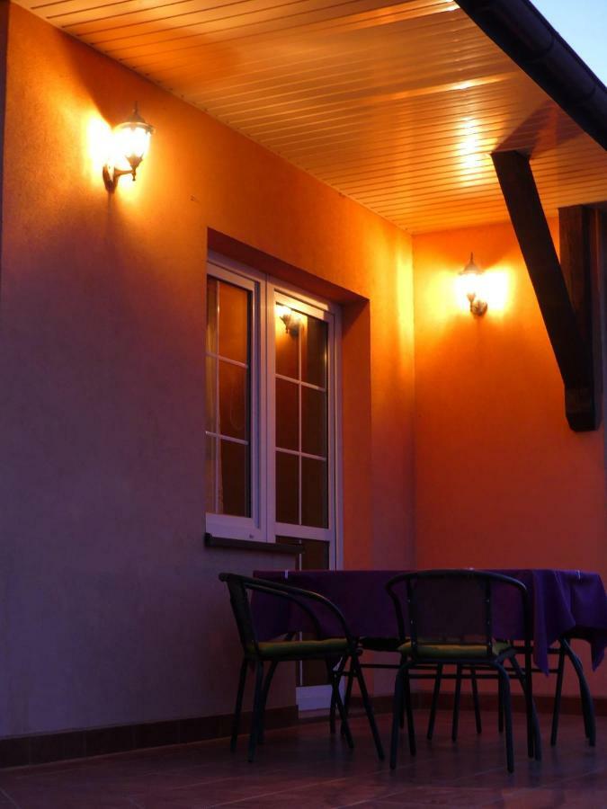 Dom Goscinny Orange Wysowa-Zdrój Extérieur photo